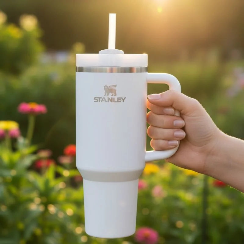 Stanley 40 OZ H2.0 FlowState™ White Tumbler – Insulated Stainless Steel Tumbler